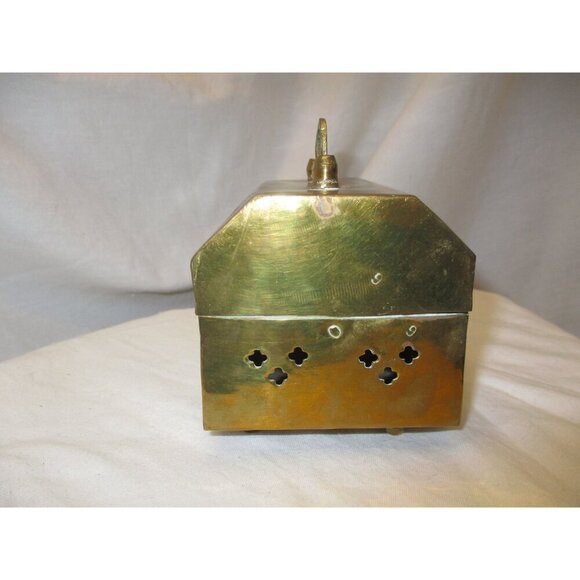 Cricket Box~For Good Luck~Trinkets Jewels‎ Secrets Crickets Vintage Brass - Picture 2 of 7